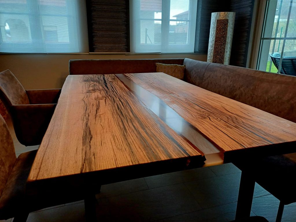 Holztisch - Couchtisch Unikat & Massivholz - Kohlmann